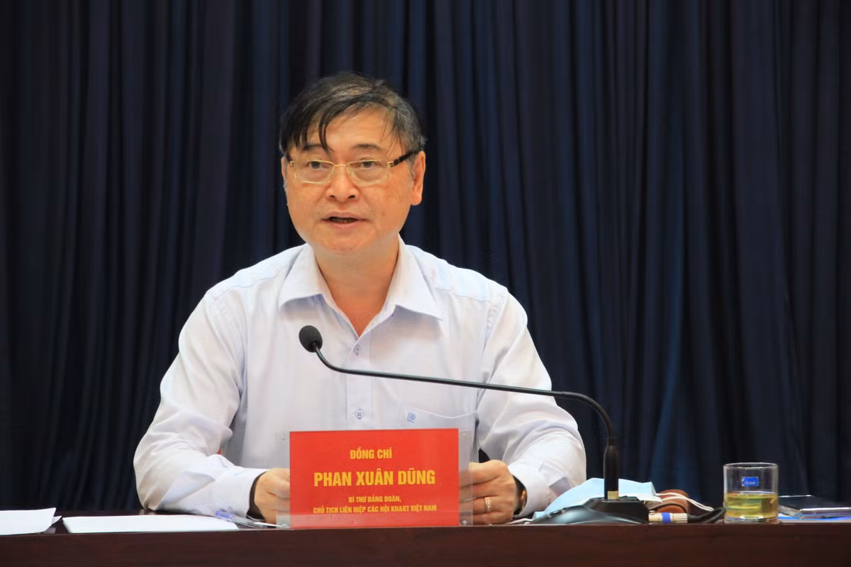 Chu tich Phan Xuan Dung: 