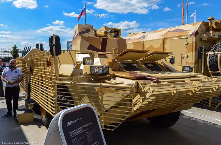 Nguyên mẫu gói nâng cấp cách mạng xe thiết giáp BTR-80 đã được giới thiệu lần đầu tại triển lãm Army 2015. Theo thông tin công ty đưa ra thì gói nâng cấp tập trung vào giáp bảo vệ, hỏa lực, hệ thống trinh sát chiến trường…