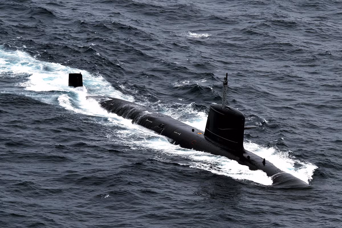 Còn với tàu ngầm Scorpene, dường như Indonesia không còn tin tưởng việc đặt hàng mua từ Hàn Quốc. Lần này, Indonesia đặt hàng từ Pháp với loại tàu ngầm điện-diesel hiện đại bậc nhất NATO này. Nguồn ảnh: Pinterest.