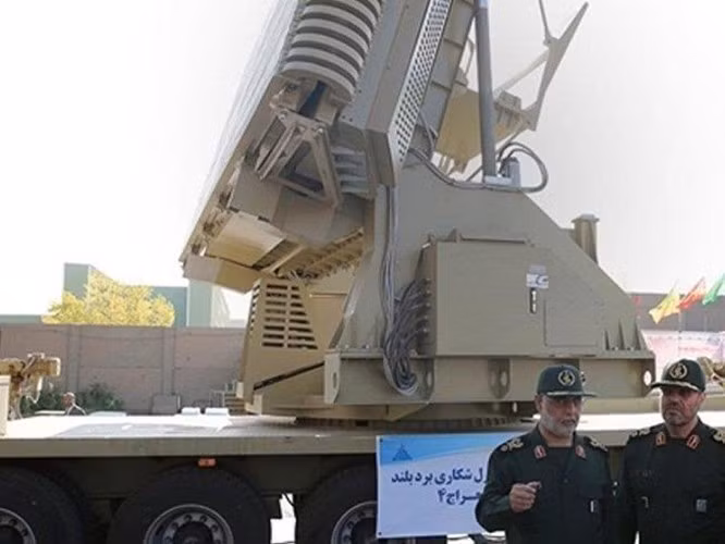 Thất bại của Bavar 373 trong trận chiến vừa qua có lẽ sẽ trở thành chất xúc tác để Tehran thêm quyết tâm đặt mua hệ thống phòng không S-400 Triumf của Nga.