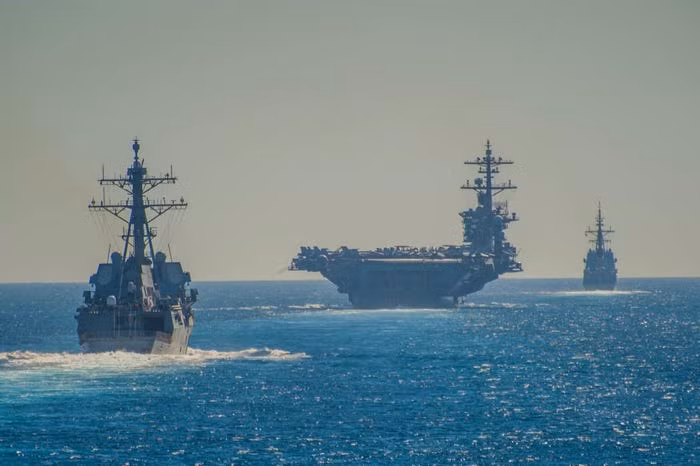  Hàng không mẫu hạm USS Abraham Lincoln của Hải quân Mỹ vừa lập kỷ lục 290 ngày hải trình liên tục. Đây là kỷ lục tàu chiến có hải trình dài nhất trong thế kỷ 21 cho tới thời điểm hiện tại. Nguồn ảnh: BI.