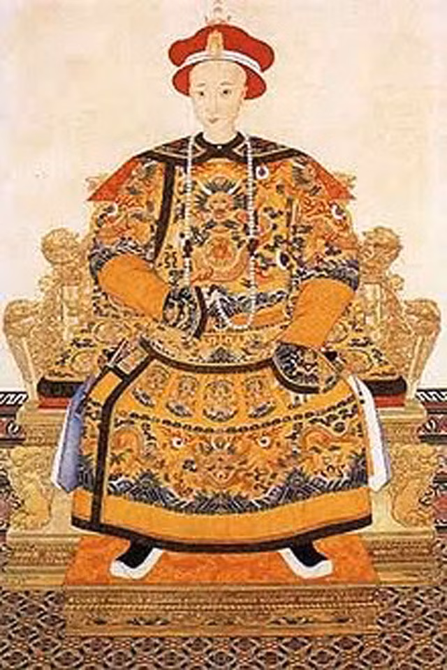 Thêm việc bà được ngọc táng (trong quan tài đặt nhiều đồ bằng ngọc). Số ngọc này đã giúp cân chỉnh nhiệt độ trong quan tài, vì thế thi thể sẽ chậm phân hủy.