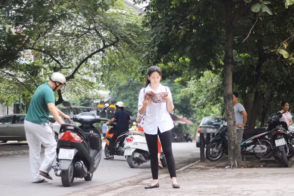 Đây là một trong những kỳ thi quan trọng đối với các em học sinh, chia sẻ với PV Kiến Thức, nhiều thí sinh tại đây cảm thấy lo lắng và không tự tin với môn Ngữ Văn.