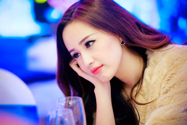 Mai Phương Thúy nỗ lực thay đổi ngoại hình cùng phong cách thời trang. Hiện, nàng hoa hậu sinh năm 1988 vô cùng xinh đẹp, gợi cảm. Ảnh: FBNV