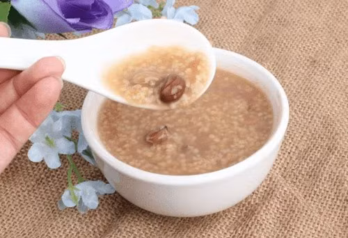 Hai vợ chồng cùng bị ung thư, chỉ vì món cháo nhiều người ăn này - Hình 2 Hai vo chong cung bi ung thu, chi vi mon chao nhieu nguoi an nay-Hinh-2