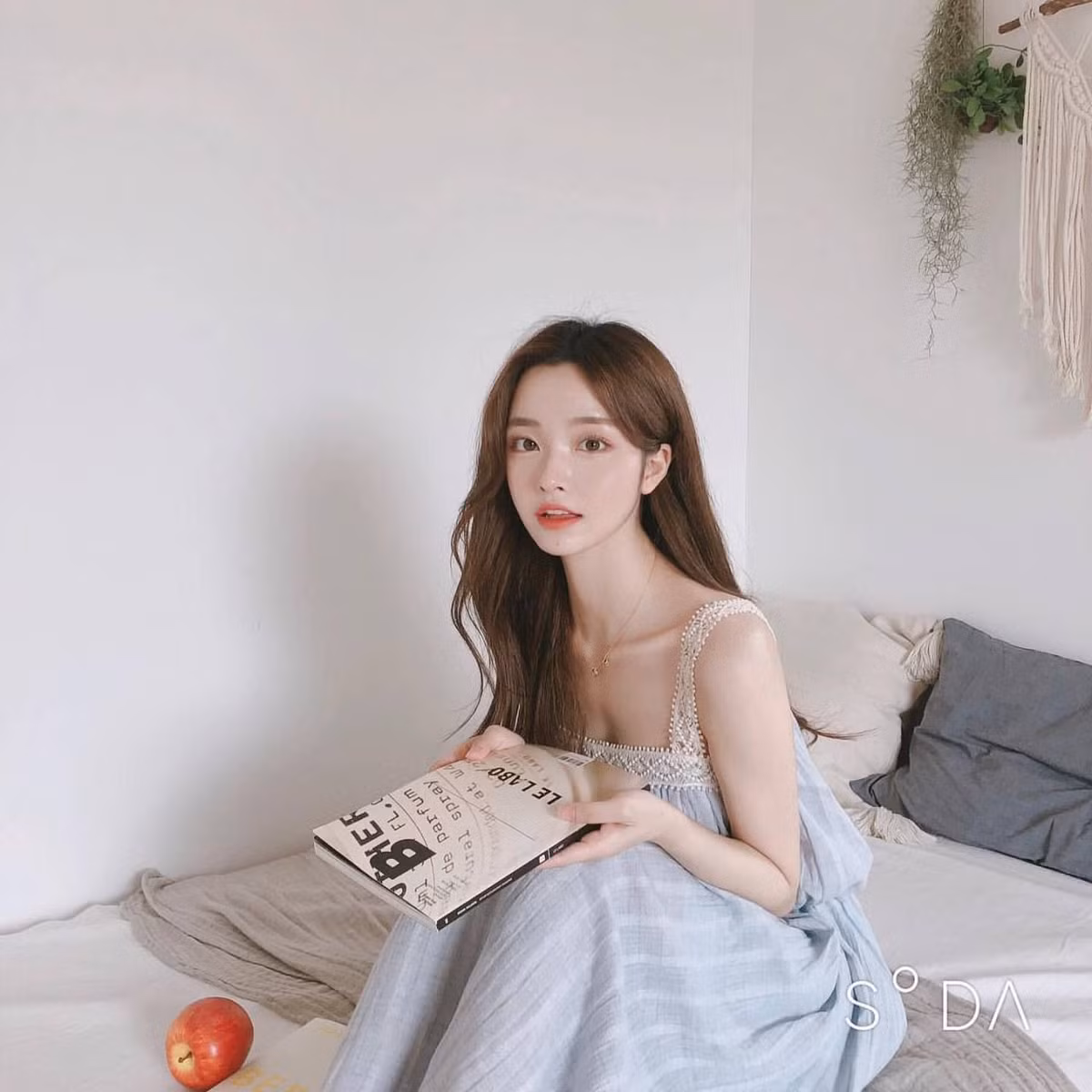 Đồng thời, tốc độ trao đổi chất ở cơ thể suy giảm, tích tụ nhiều chất độc hại trong cơ thể khó có hiệu quả bài tiết ra khỏi cơ thể, những chất này sẽ đẩy nhanh tốc độ lão hóa của con người.