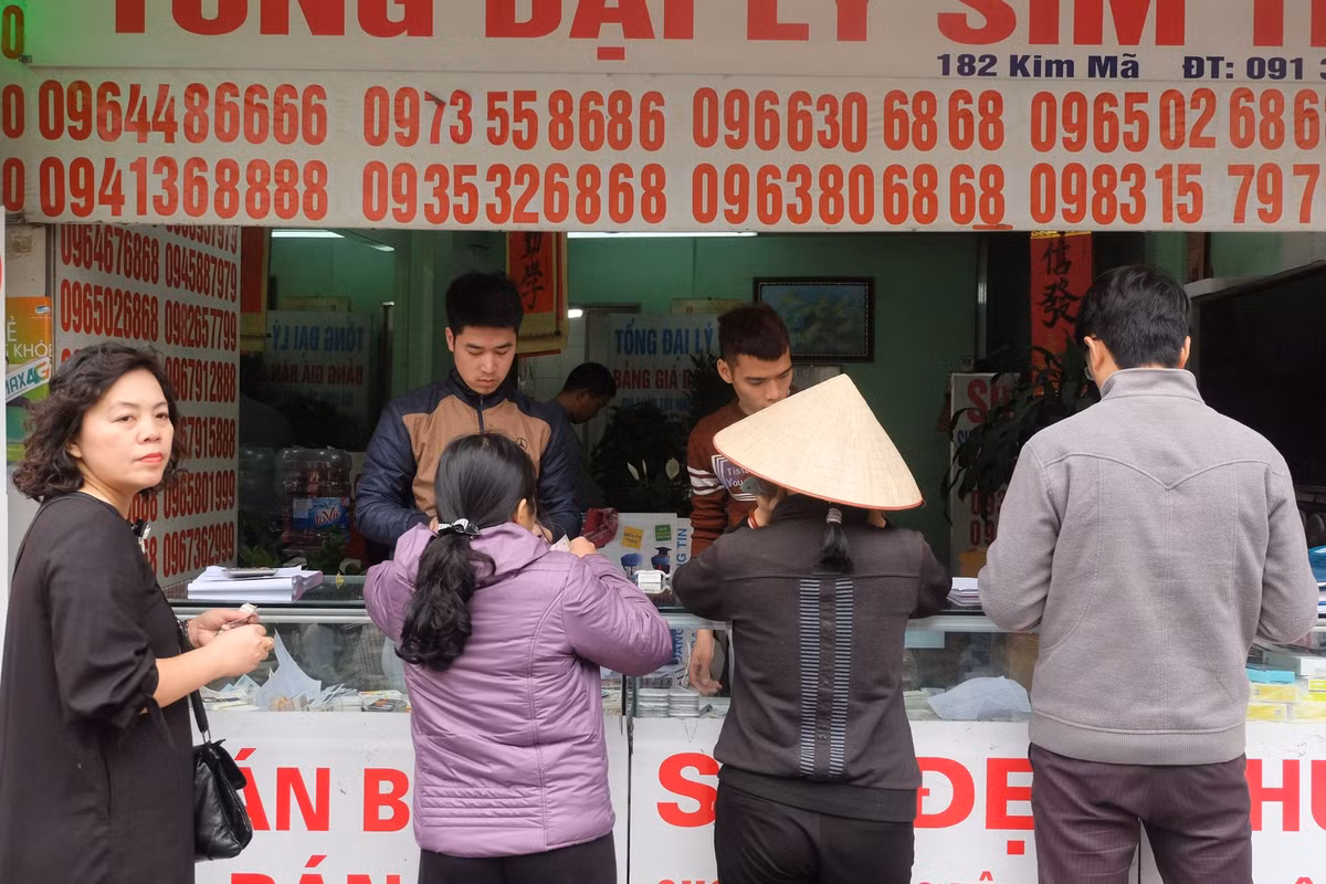 Ai cũng muốn tranh thủ được hưởng nốt mức khuyến mại 50%.