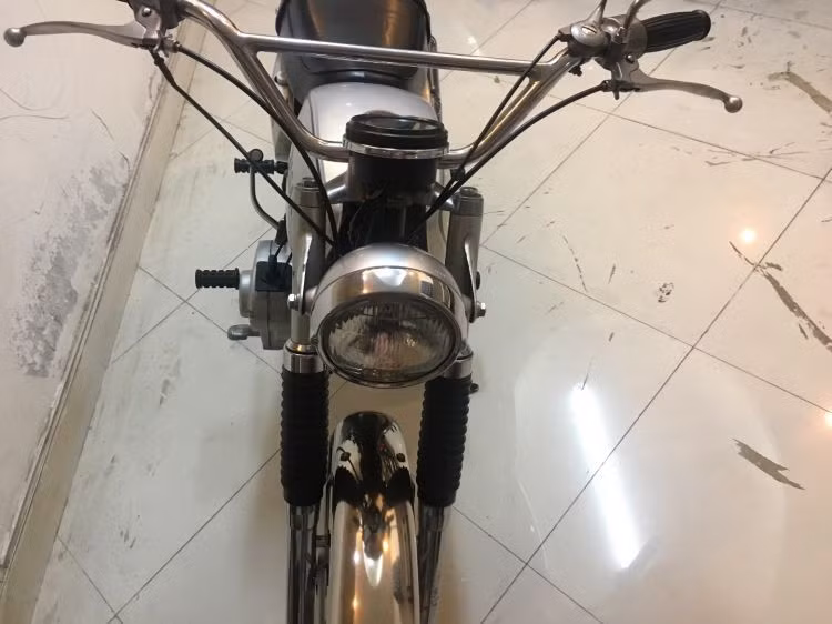 Với khoảng 3833 chiếc được sản xuất, ngày nay Bushwacker F3 là một mẫu xe hiếm và được người chơi xe trên Thế giới ưa chuộng để sưu tầm. Tại Việt Nam, một người chơi xe tại Sài Gòn hiện đang sở hữu chiếc Bushwacker F3 còn nguyên bản và khá mới này.