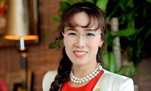 Forbes: Viet Nam co 2 ty phu do la