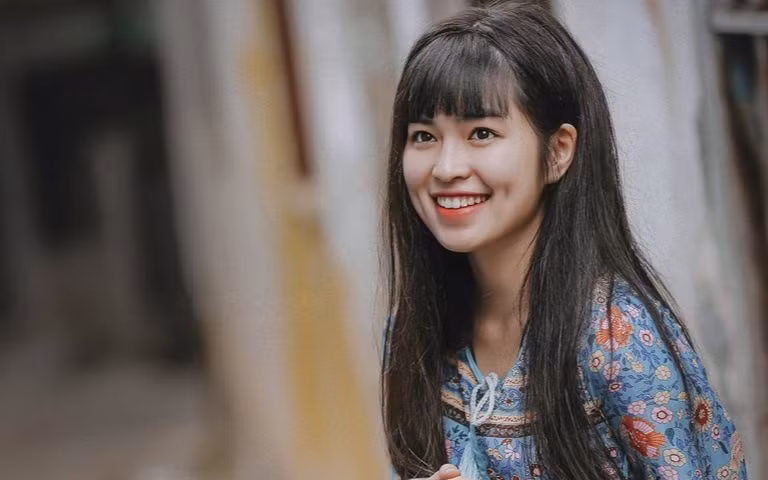 Mọi người đều hi vọng khán giả hãy có cái nhìn thoáng hơn dành cho Khánh Vân và đón nhận sự thay đổi của cô nàng ở các tập tiếp theo của chương trình.