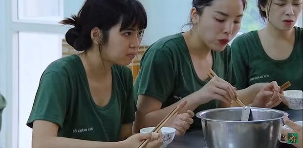 Kể từ khi Sao Nhập Ngũ 2020 được phát sóng đến nay, bên cạnh sự thích thú dành cho chương trình thì hot girl Mắt biếc - Khánh Vân lại liên tục gây tranh cãi vì tính công chúa của mình. Ảnh: Cắt từ chương trình