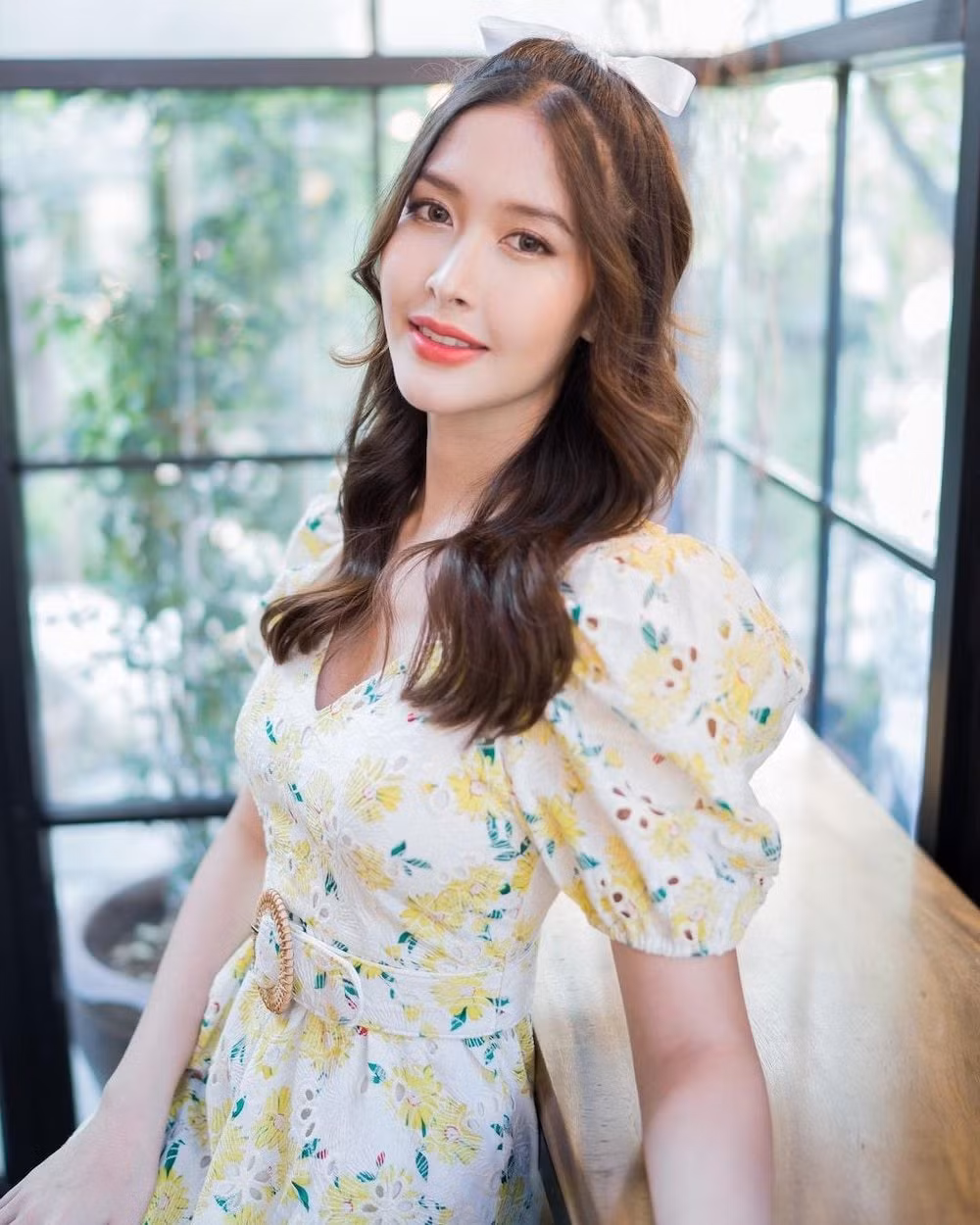 Nhờ ngoại hình ấn tượng của mình, Rock Kwanlada là một trong những người đẹp trong cộng đồng LGBT đắt show quảng cáo nhất nhì Thái Lan.