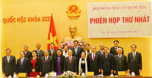 10 sự kiện nóng hầm hập dư luận VN trong tuần (93) - Hình 8 10 su kien nong ham hap du luan VN trong tuan (93)-Hinh-8
