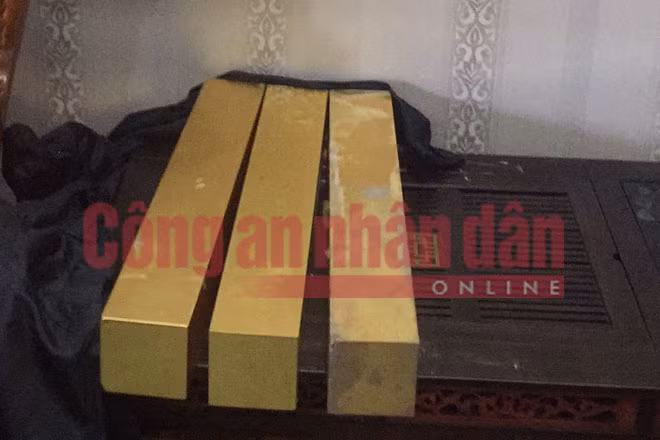 Chieu tro lam gia ca kho vang de lua 70 ty dong cua nha ngoai cam 