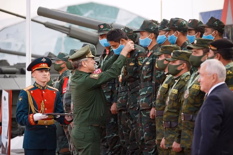 Tuy nhiên cần nhắc lại rằng qua 3 giải đấu đã qua, thành tích của chúng ta liên tục được cải thiện và đủ tự tin để nhận định rằng đội tuyển xe tăng Việt Nam sẽ đủ sức tranh tài cùng những ứng viên vô địch.