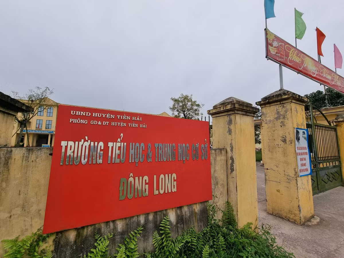 Xam hai hoc sinh lop 5, mot thay giao o Thai Binh bi khoi to, bat giam