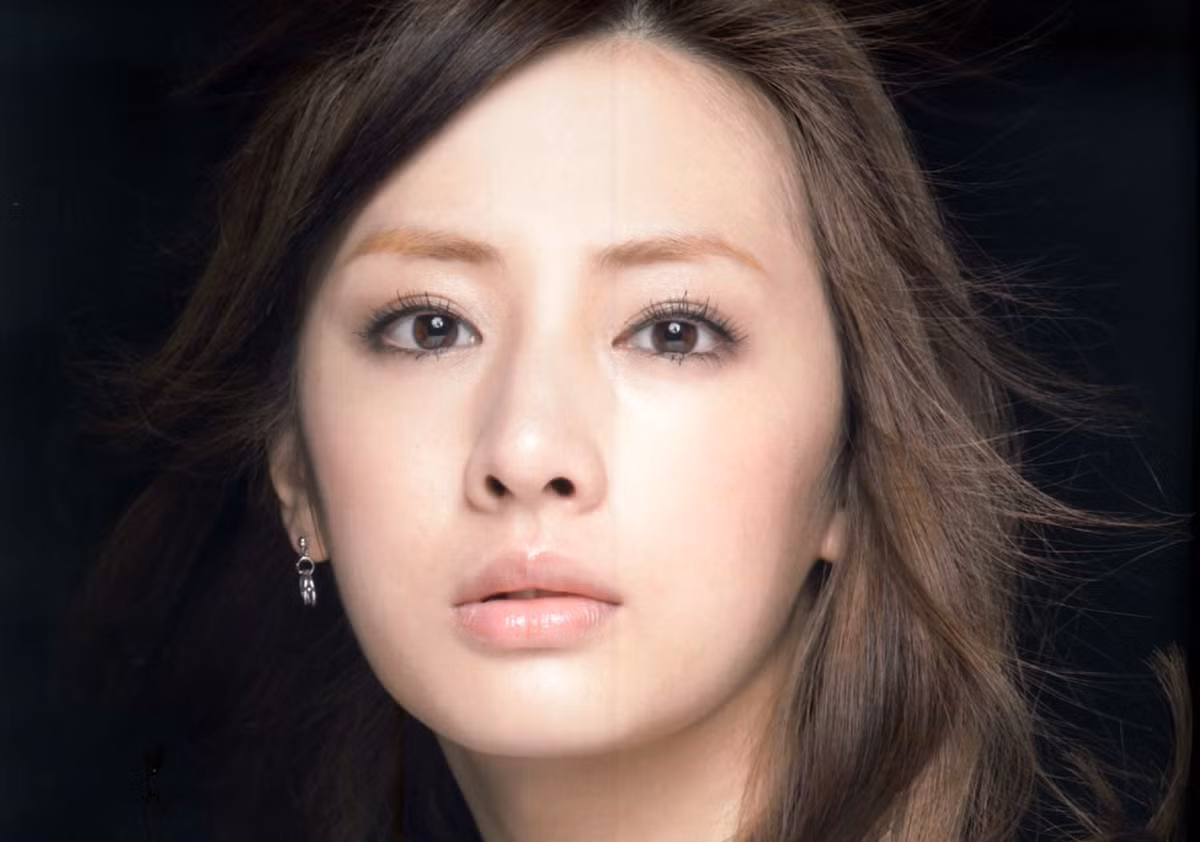 Mũi hếch, lỗ mũi lộ thiên cả đời tài đến tài đi tay trắng vẫn hoàn tay trắng. 