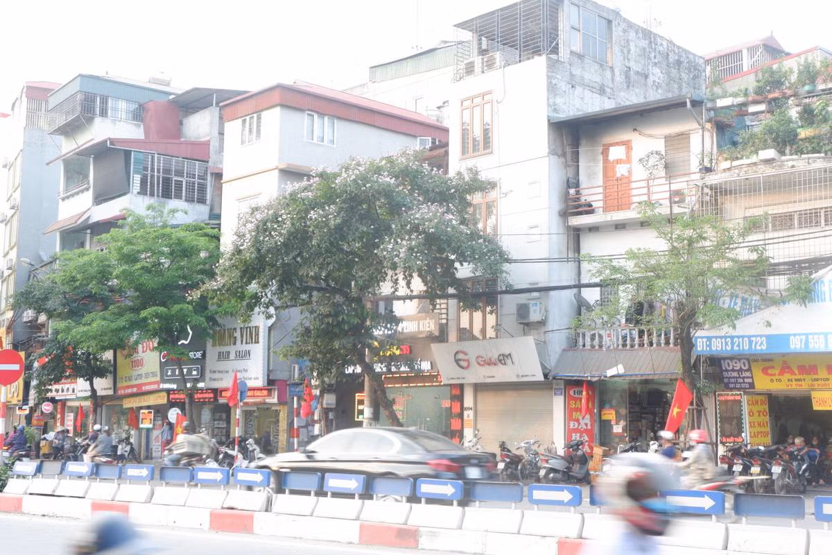 Hình ảnh ghi nhận tại đường Láng.