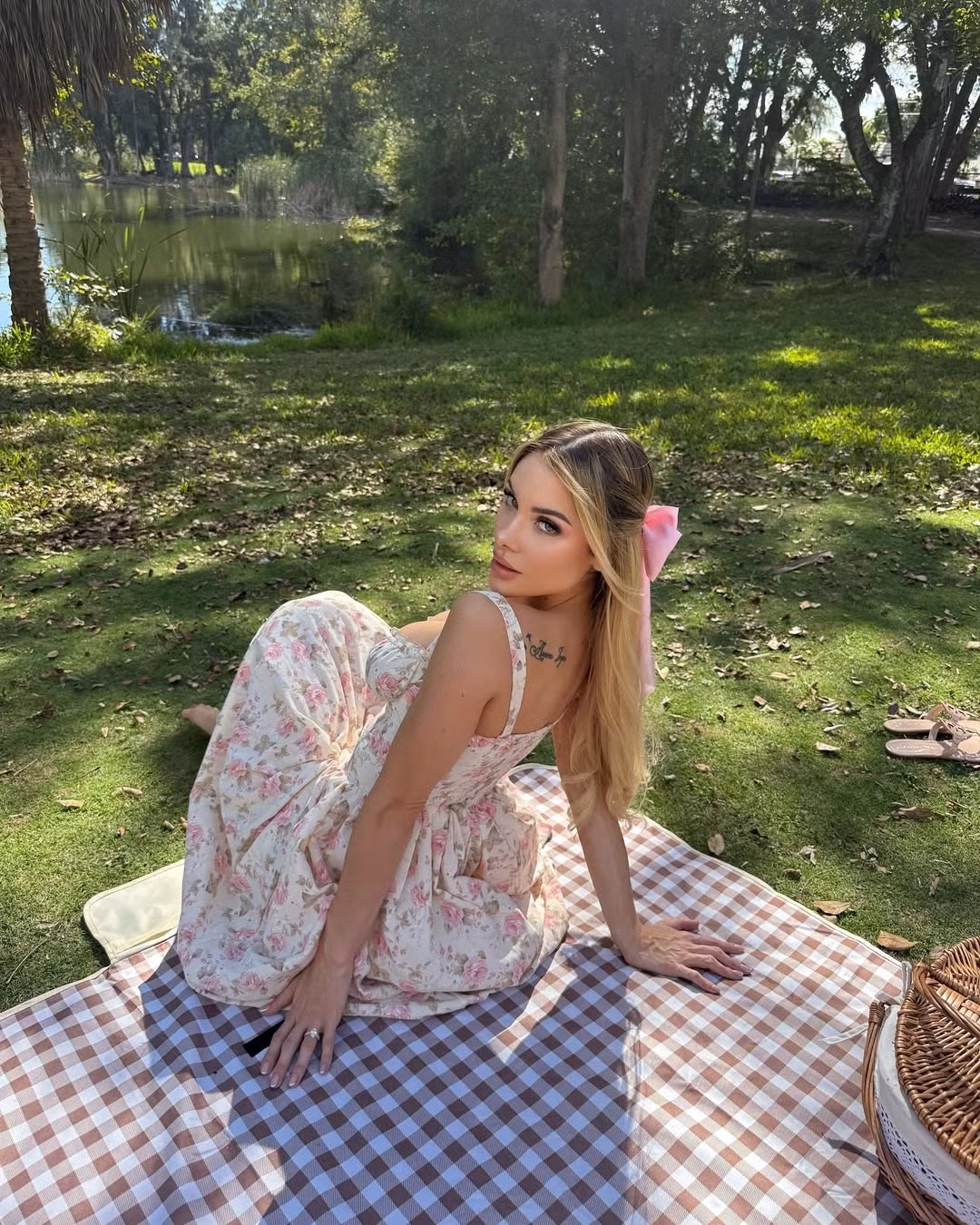 Mỹ nhân sinh năm 2001 này có 465.000 lượt theo dõi trên Instagram.
