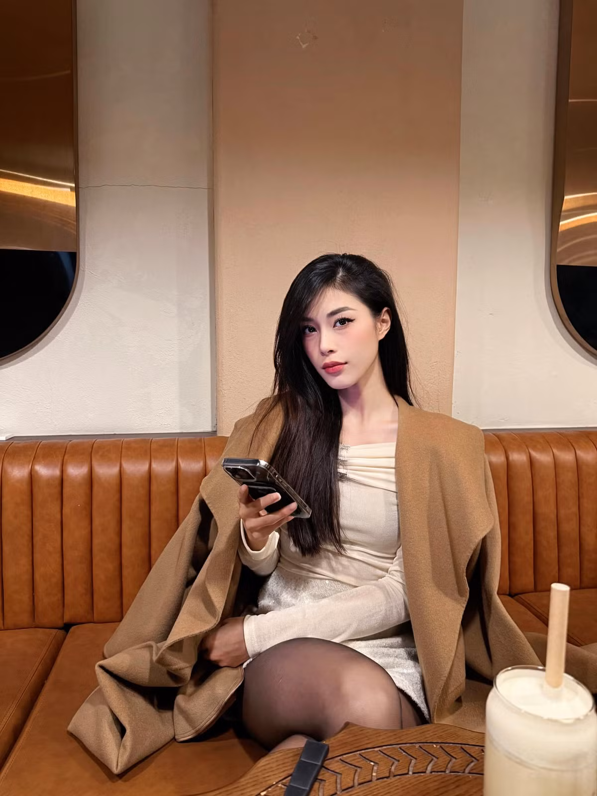 Cựu hoa khôi bóng chuyền dừng chân tại top 10 chung cuộc, vào top 5 Người đẹp biển. Sau đó, cô nàng thường xuyên tham gia các sự kiện.
