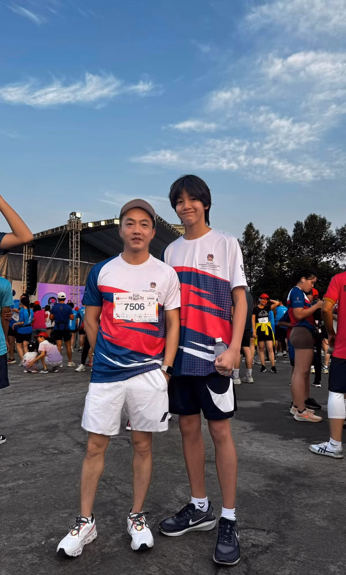 Lâu lâu mới lộ diện, Subeo khiến cộng đồng mạng xuýt xoa khen ngợi điển trai.