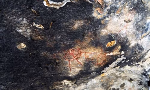 Hình ảnh gợi cho người ta nghĩ đến UFO.