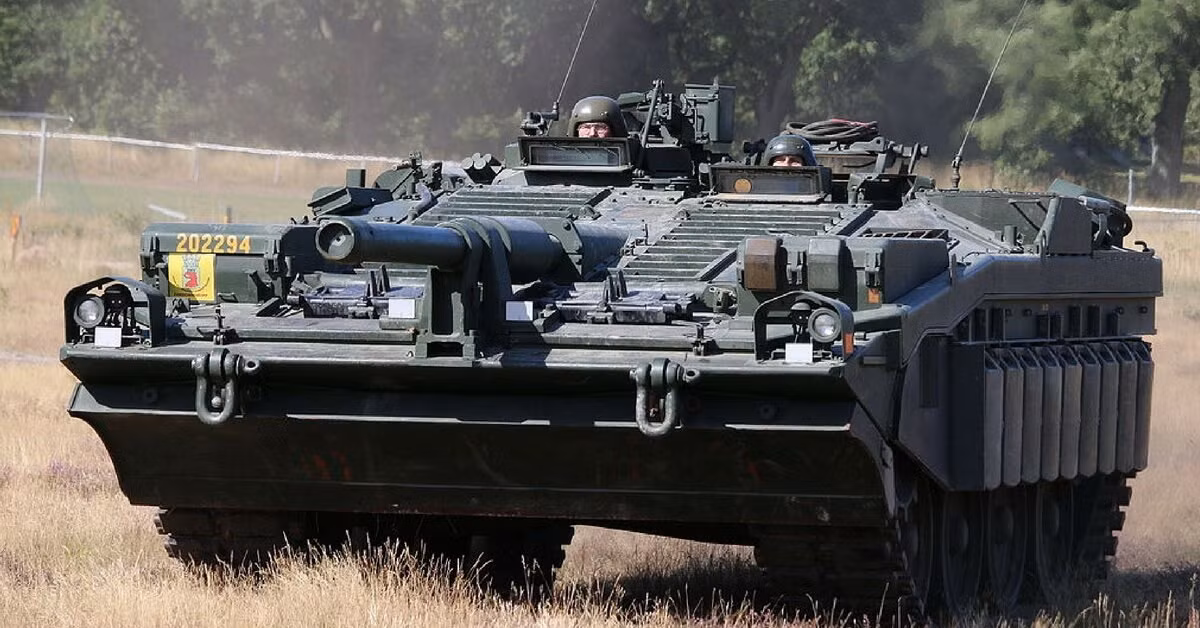  Stridsvagn 103 (strv 103) được coi là mẫu xe tăng cực dị vào thời điểm nó được ra mắt, thậm chí nếu so với các xe tăng thời nay thì nó cũng không hề có chút điểm chung nào. Nguồn ảnh: Warhistory.