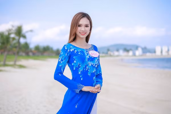 Có gương mặt ưa nhìn cùng nụ cười tươi tắn, người đẹp được nhiều khán giả đánh giá cao cho vị trí hoa hậu.