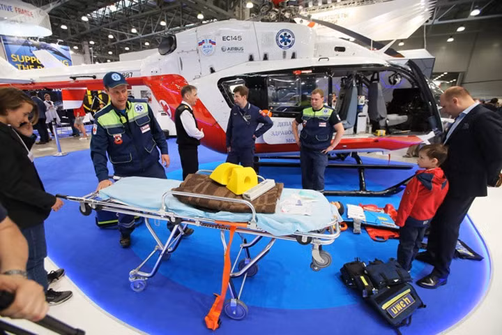 Trực thăng đa năng Eurocopter EC 145.