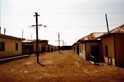 5. Thị trấn Humberstone và LaNoria ở Chile là nơi xuất hiện câu chuyện rùng rợn. Theo lời kể của người dân địa phương, một số xác chết đội mồ sống dậy ở nghĩa trang LaNoria. Những linh hồn này đi lại xung quanh thị trấn và gây ra nhiều cảnh tượng rùng rợn.