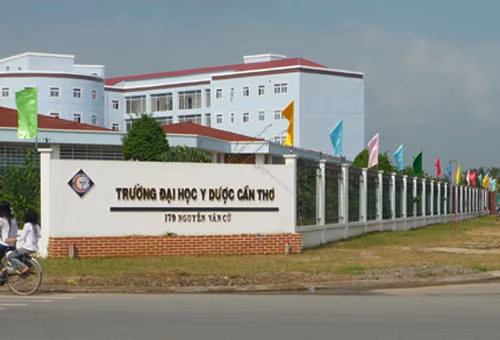 Trường Đại học Y dược Cần Thơ, nơi vừa diễn ra kỳ thi liên thông từ y sỹ lên bác sỹ cho các thí sinh từ các tỉnh Ninh Thuận đến Cà Mau