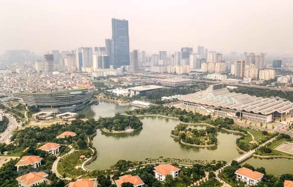 Ngoài ra, địa phương muốn lên thành phố trực thuộc Trung ương phải có cơ cấu và trình độ phát triển kinh tế - xã hội đạt quy định, như: có số dư cân đối thu chi ngân sách; thu nhập bình quân đầu người năm so với cả nước (1,75 lần); mức tăng trưởng kinh tế trung bình ba năm gần nhất đạt bình quân của cả nước.(Ảnh minh hoạ) 