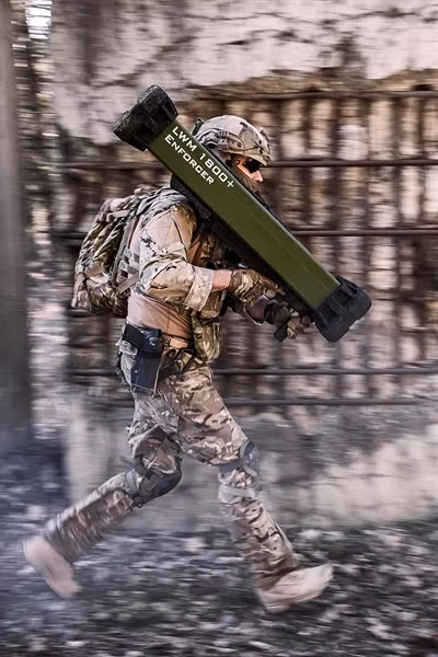 Với đầu dò quang-hồng ngoại, đạn tên lửa Enforcer được lắp đặt đầu đạn đa mục đích cho nhiệm vụ tiêu diệt phương tiện thiết giáp hạng nhẹ hay sinh lực đối phương.