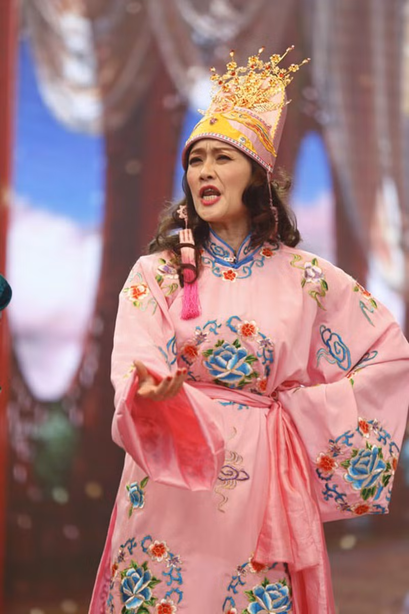 Con trai “Táo Y Tế” Vân Dung “lột xác” diện mạo chuẩn soái xa Con trai “Tao Y Te” Van Dung “lot xac” dien mao chuan soai xa