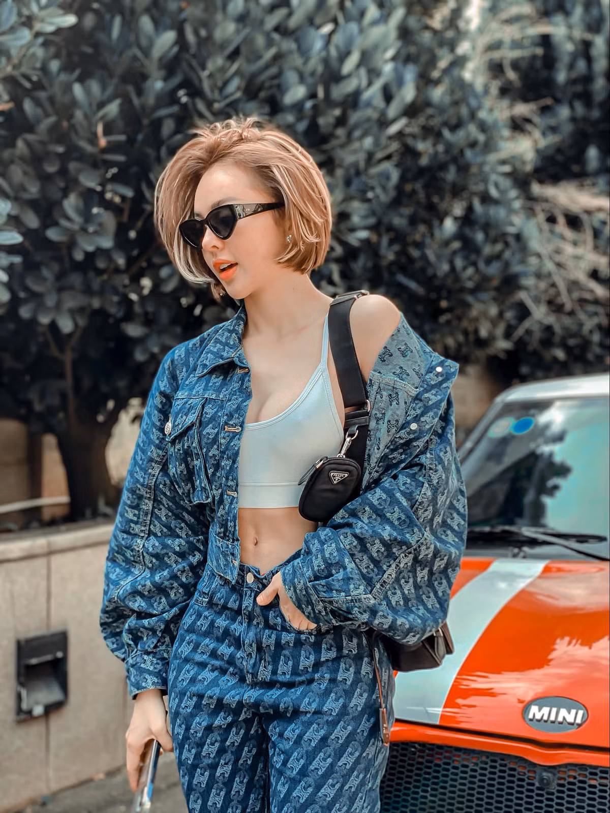 Sau phần livestream của Trang Nemo, phía Trần My đã chủ động liên hệ với chủ shop thời trang nổi tiếng hẹn gặp để giải quyết. Ảnh: Tổng hợp