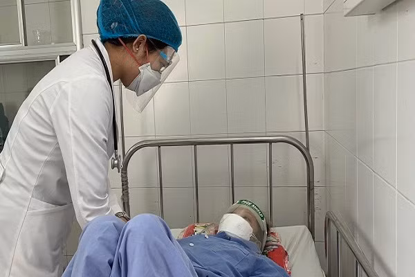 Thay huyết tương, cứu sản phụ mắc bệnh lý hiếm gặp trên thế giới Thay huyet tuong, cuu san phu mac benh ly hiem gap tren the gioi