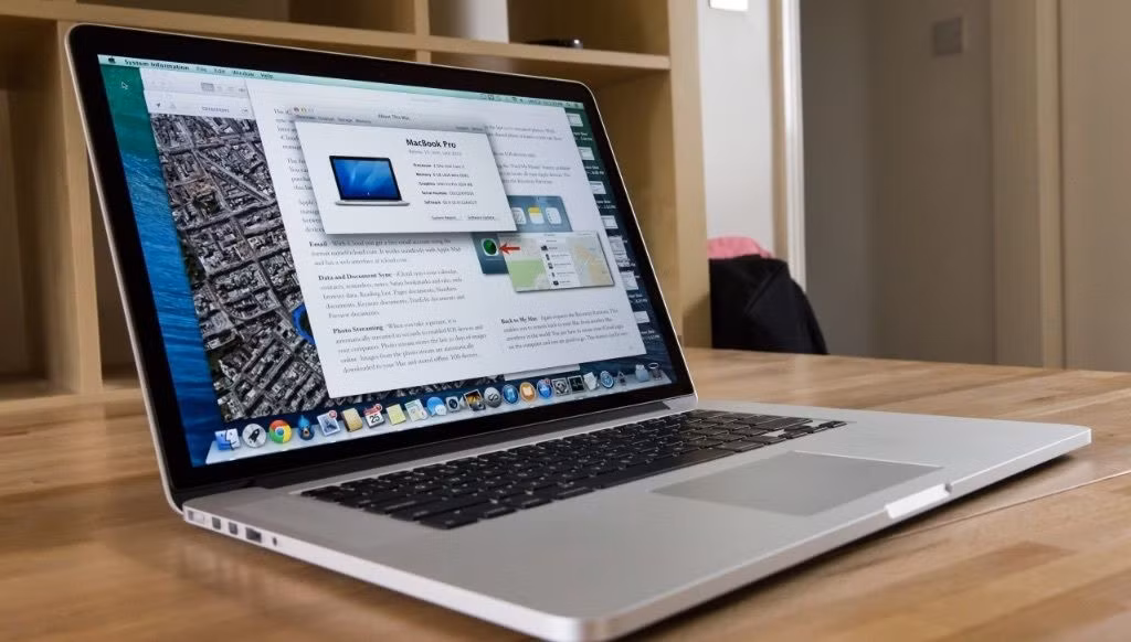 Bên cạnh iPhone 5C thì MacBook Pro 15’’ (2014) cũng sẽ được đưa vào danh sách này ngày 31/10 tới đây. Chiếc Macbook này có màn hình Retina 15,4’’ độ phân giải 2.880 x 1.800 pixel, chip xử lý Intel Core i7 thế hệ 4, RAM 16 GB, bộ nhớ SSD từ 256 GB, đồ họa Nvidia GeForce GT 750M.