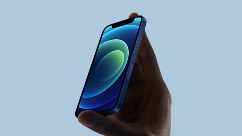 Màn hình 120 Hz, kết nối 5G và cải tiến camera là những điểm hấp dẫn của iPhone 12, nhưng với những gì đang diễn ra trên thế giới, đây không phải là thời điểm thích hợp để chi hàng nghìn USD vào việc nâng cấp điện thoại.