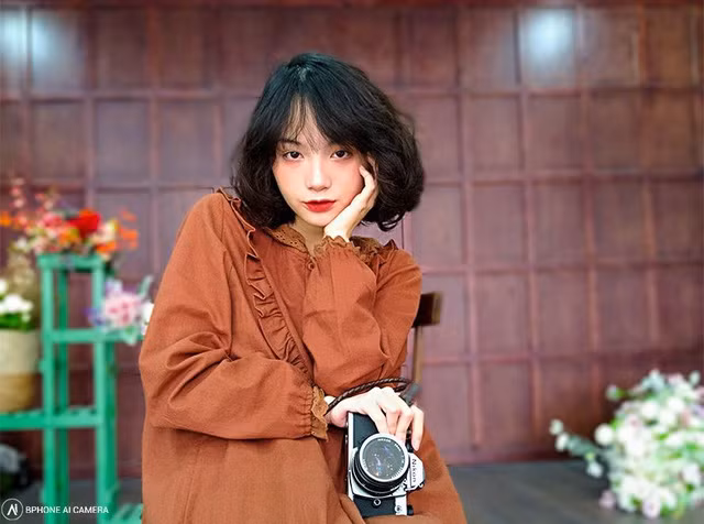 Thay vì trang bị nhiều ống kính, camera trên Bphone B86 khai thác tối đa sức mạnh "nhiếp ảnh điện toán". Bkav khẳng định phần cứng không phải là tất cả, mà phần mềm mới là yếu tố quan trọng.