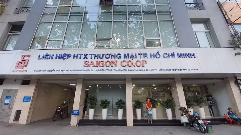 Giao cong an khan truong dieu tra cac ca nhan sai pham tai Saigon Co.op