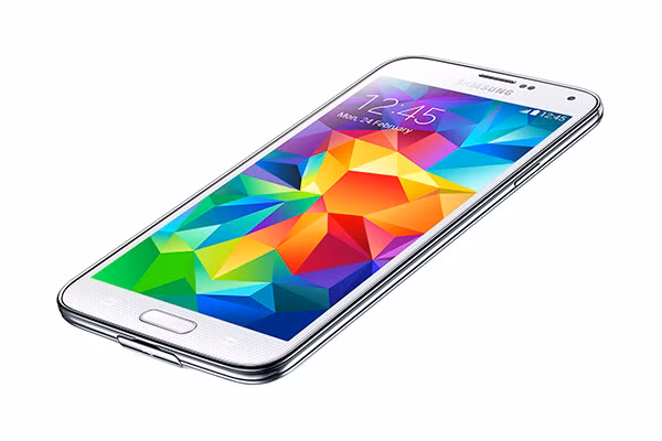 5 smartphone cao cap doi cu giam gia manh tai Viet Nam