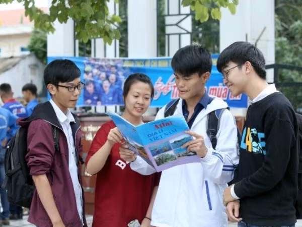 Diem chuan nam 2018 giam manh, chat luong thi sinh co giam?-Hinh-2
