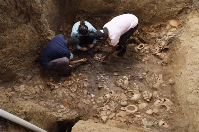 Lăng mộ được cho là của một tù trưởng khoảng 30 tuổi thuộc nền văn hóa Coclé, sống vào khoảng năm 800 sau Công nguyên.(Ảnh: Nat Geo)