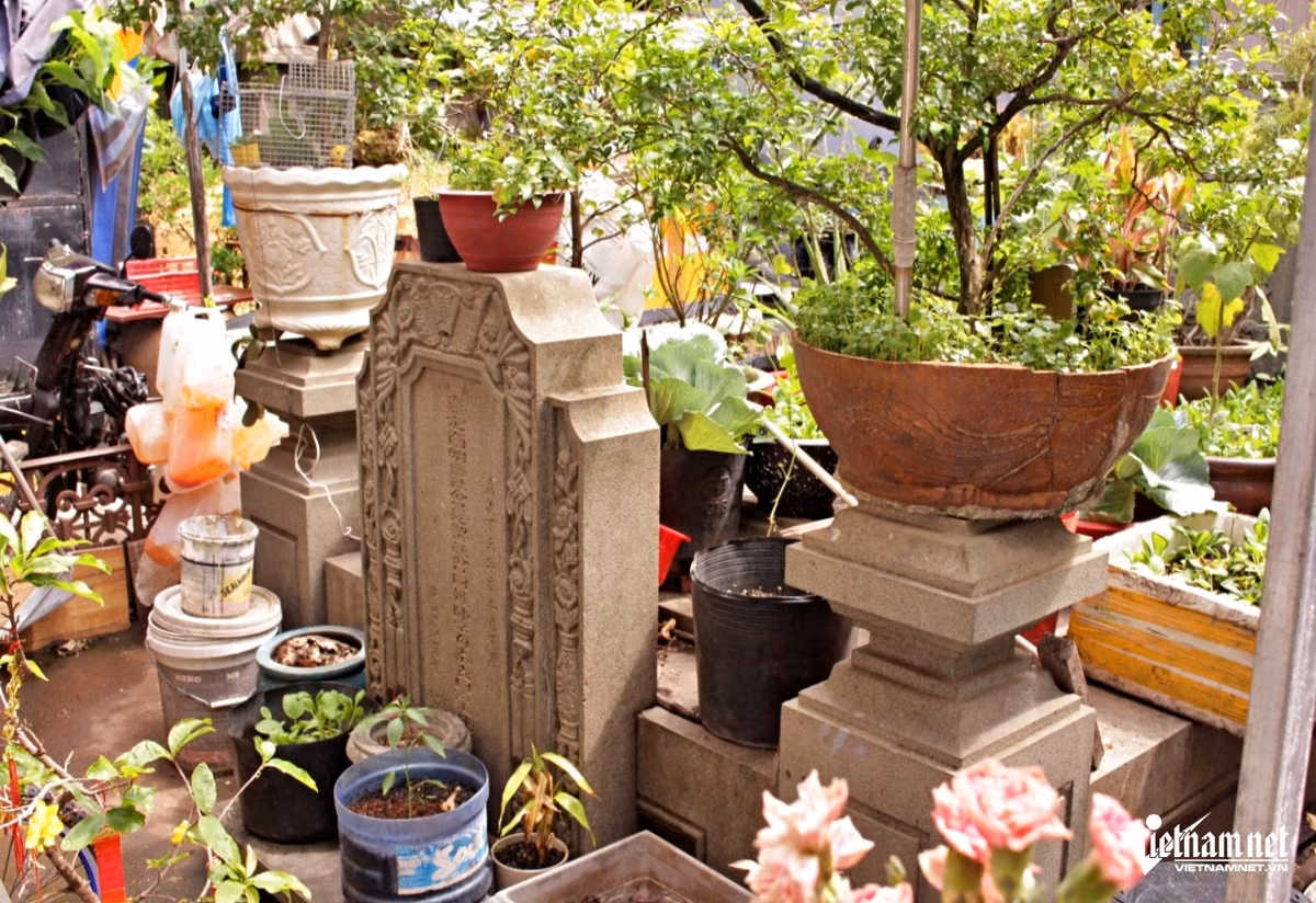 Canh kho tin o khu mo da cua dai gia nuc tieng Sai Gon xua-Hinh-6