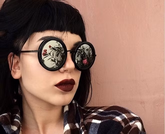 Nhiều người cho rằng Sarah có đầy đủ cá tính và tố chất để trở thành siêu mẫu. Tuy nhiên, cô vẫn quyết định theo đuổi niềm đam mê liên quan đến lĩnh vực kiến trúc.