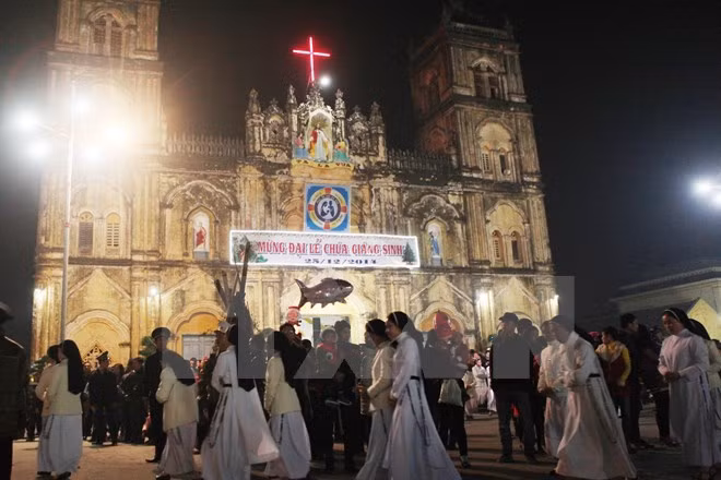 Thu chuc mung Giang sinh 2015 cua Chu tich Mat tran To quoc