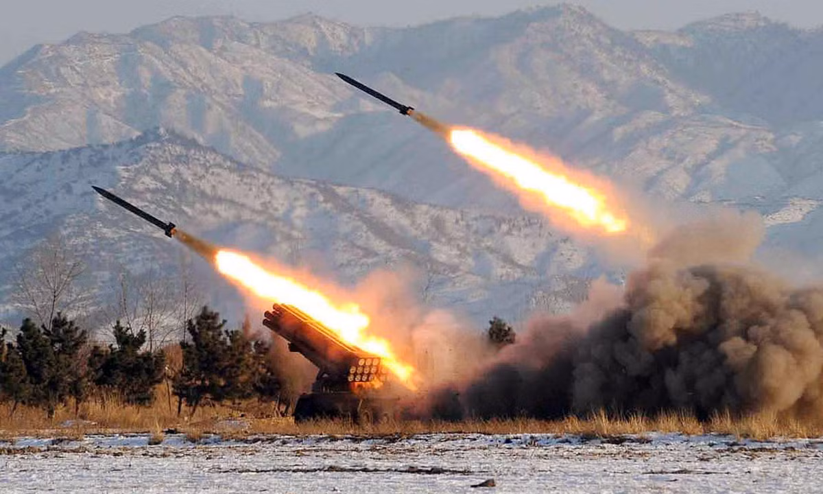 Yonhap: Trieu Tien vua phong vat the la ra Bien Nhat Ban