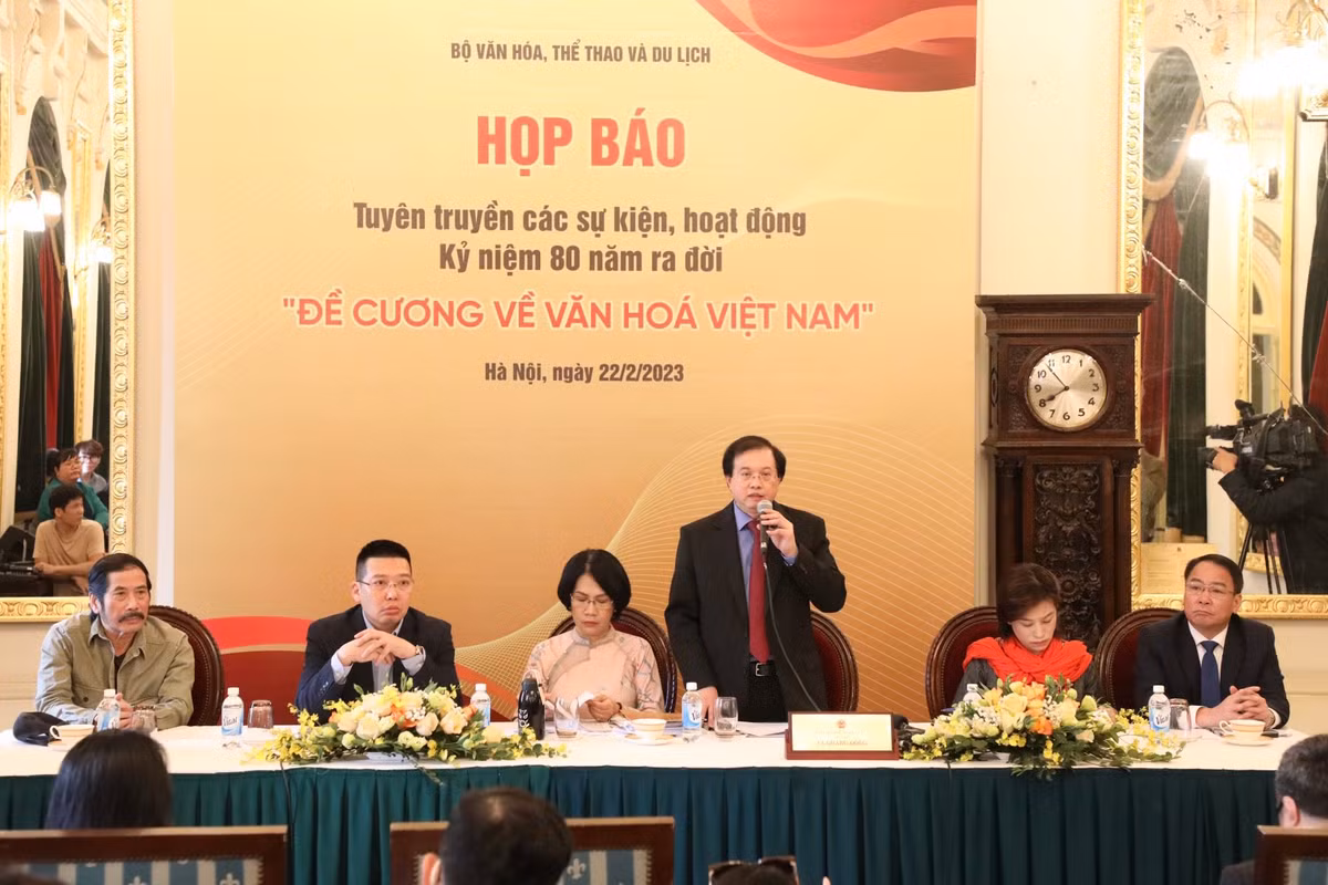 5 hoat dong ky niem 80 nam ra doi “De cuong ve van hoa Viet Nam”