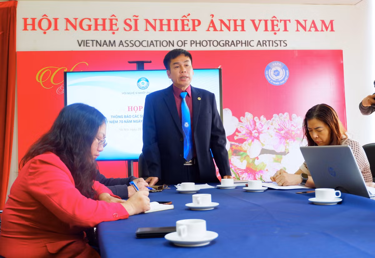 Nhiều hoạt động kỷ niệm 70 năm Nhiếp ảnh cách mạng Việt Nam Nhieu hoat dong ky niem 70 nam Nhiep anh cach mang Viet Nam