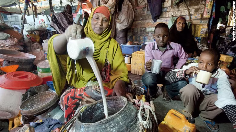  Somalialand: Khu vực thuộc Sừng châu Phi này có 3,5 triệu người sinh sống. Họ đã muốn tách ra khỏi Somalia từ năm 1991. Theo Nick Middleton, đây là “một ốc đảo bình yên, so với phần còn lại của quốc gia”.